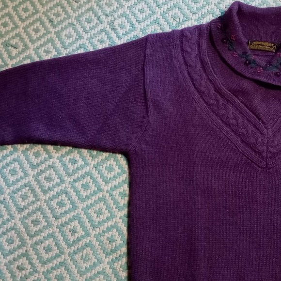 Eddie Bauer Purple Wool Sweater - Picture 2 of 5